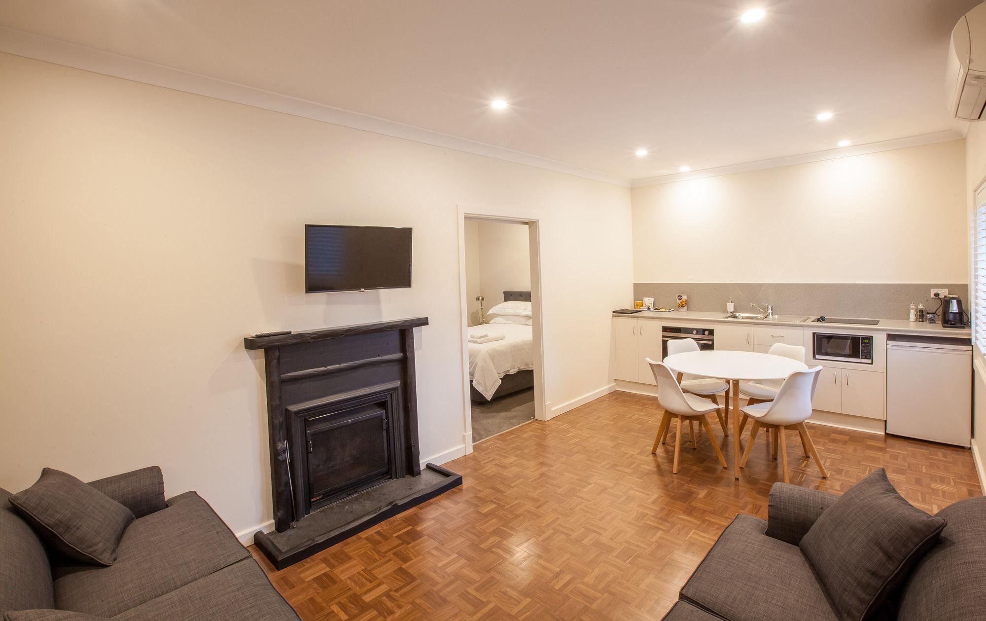The Mill Apartments Clare Valley Eksteriør billede